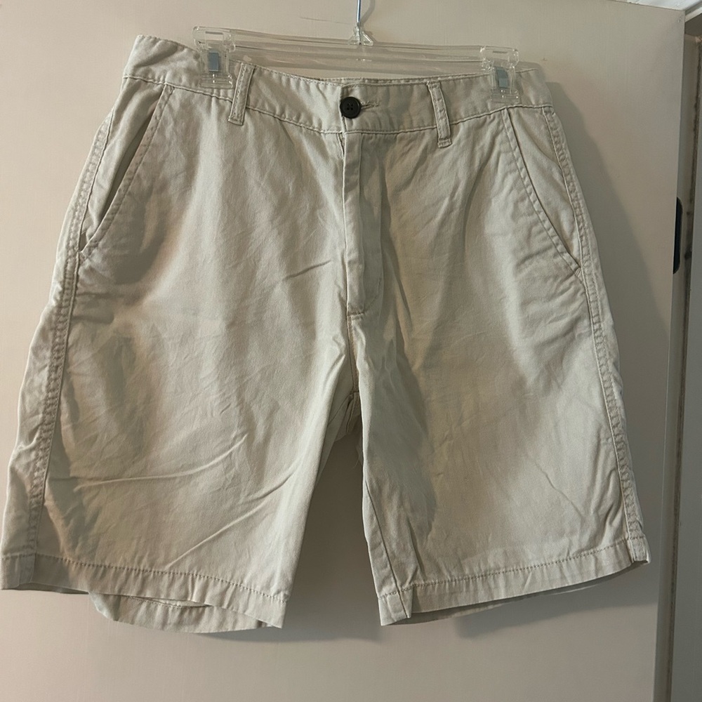 Men’s Arizona Cream Colored Shorts